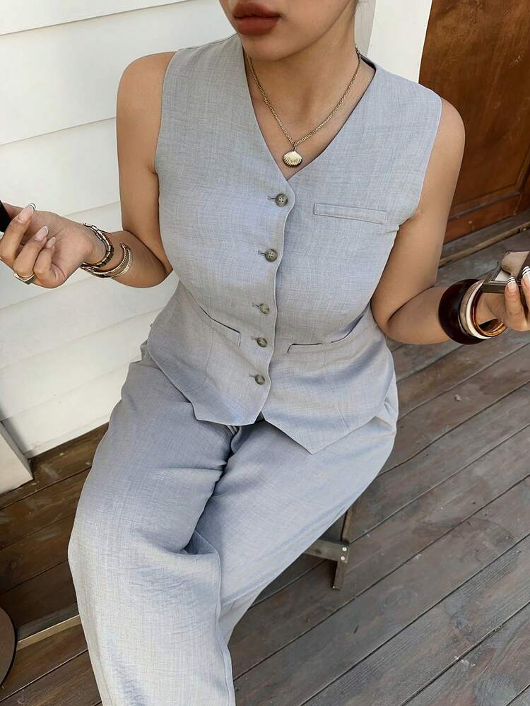 Dazy Plus Plus Size Women Solid Color Business Casual Sleeveless Vest And Straight Leg Pants 2 Piece Set, Spring/Summer