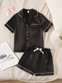 SHEIN Tween Girls' Casual Satin Lapel Button-Up Top And Shorts Pajama Set, Spring/Summer - Black - View 1