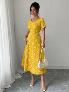 Elenzga 蓝色3D立体压纹面料方领短袖A字连衣裙 - 黃色 - 查看 6