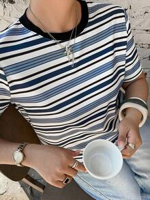 Dazy Plus Color Block Patchwork Round Neck Striped Short Sleeve Street Style Plus Size T-Shirt For Women, Spring/Summer - Blue - View 1