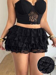 Coolane Quần short siêu ngắn ren đen xếp tầng bèo nhún dành cho nữ cỡ lớn mùa xuân/hè, phong cách punk rock bohemian gợi cảm, lễ hội âm nhạc Y2K, quần short cạp siêu thấp bằng ren mới, quần short ren bèo nhún màu đen. - màu đen - Xem 3