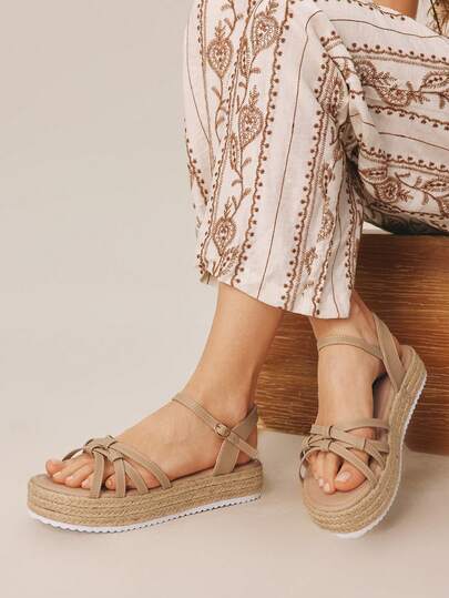 Styleloop Sandal nữ đế dày, thiết kế khóa cài, phong cách Bohemian.