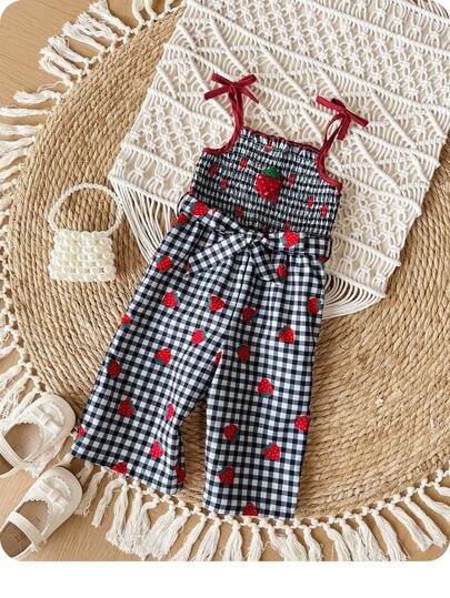 SHEIN 1-Piece Cute Baby Girl Casual Simple Cute Vacation All-Over Plaid Jumpsuit Suitable For Birthday Parties, Parties, Performances, Weddings, Baptisms, Opening Ceremonies, Everyday Wear, School, Travel, And Spring/Summer Seasons. Cherry Romper Gingham Romper Baby Girl Bow Overalls Checkered Overalls Toddler Strawberry Jumpsuit