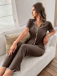 SHEIN Women's Classic Simple Brown V-Neck Short Sleeve Top And Pants Loungewear Set, Casual Everyday Sleepwear - Brown - View 3