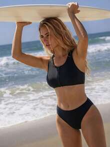 Swim SPRTY 女士夏季沙滩运动风泳衣上装，前拉链，后背交叉设计，黑色泳衣上装 - 黑色 - 查看 3