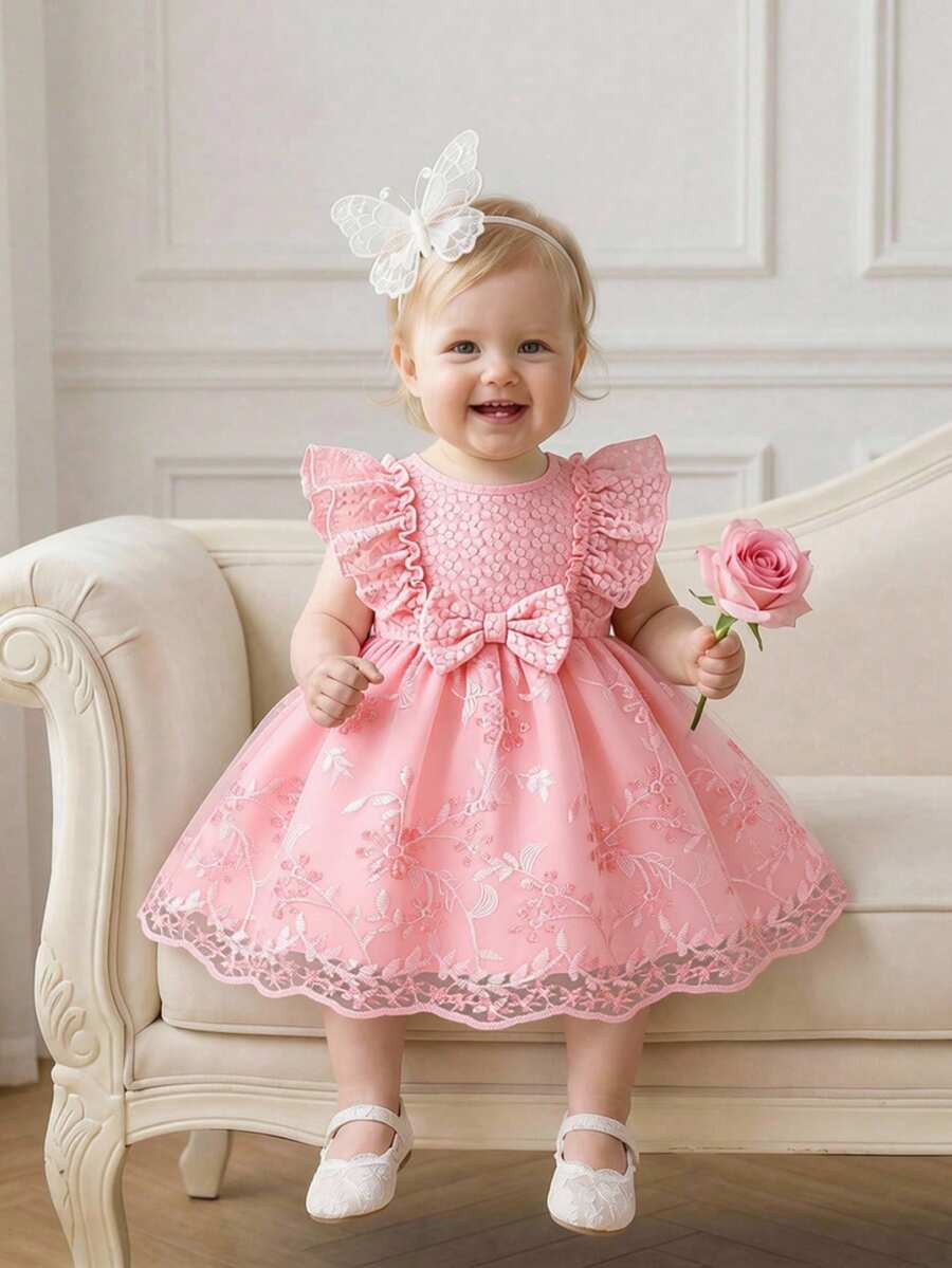 SHEIN Vestido de cumpleaños elegante de verano para niñas bebé, rosa con estampado floral, sin mangas, falda de tul jacquard con lazo 3D, silueta clásica de línea A con volantes para salidas - Rosa - Ver 1