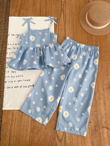 SHEIN 2pcs Young Girl Ditsy Floral Camisole Top And Long Pants Set,Summer Matching Family Vacation Outfits,Tweens Daisy Print Two Piece Set For Kids - Blue and White - View 6