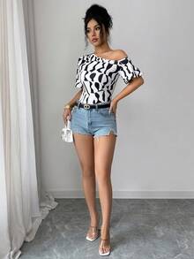 Elenzga Áo thun nữ thanh lịch họa tiết da báo, cổ lệch, tay loe ôm sát, thích hợp cho mùa xuân/hè. - Đen và trắng - Xem 3