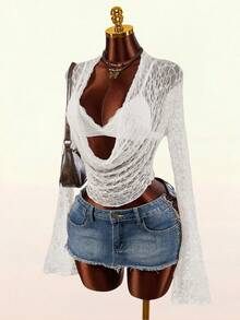 Amplova 2件套浪漫春假低胸吊带背心和蕾丝边女士内衣上衣 - 白色 - 查看 1