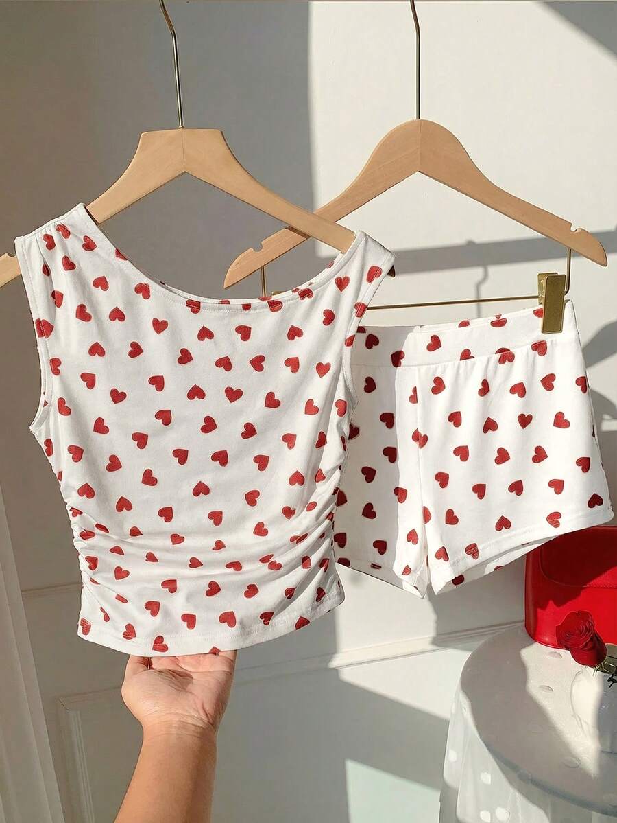SHEIN EZwear Valentine 2pcs/Set Plus Size Heart Print Asymmetric Neck Top And Shorts Casual Set, Spring/Summer - Red and White - View 1