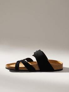 Solecia Women's Buckle Design Casual Fashionable Flat Sandals Summer Shoes - Black - View 4
