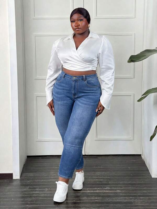 CurvyTilda Plus Zipper Fly Skinny Jeans, For Hourglass Body Shape