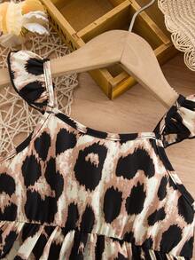 SHEIN 女宝宝度假休闲可爱豹纹短袖连衣裙 - 棕色 - 查看 4