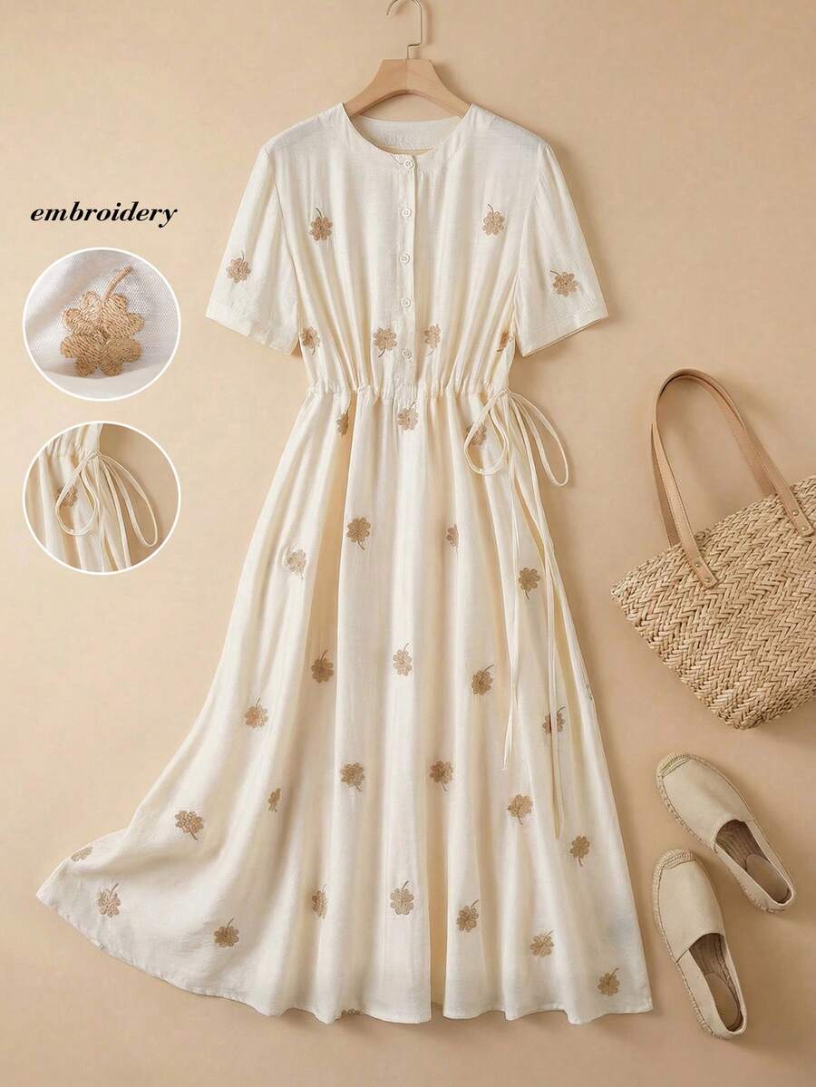 Rusticease Đầm dây rút thêu hoa và cỏ bốn lá