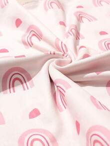 SHEIN 2Pcs Set Newborn Girl Swaddle Wrap With Matching Bow Hat Strawberry Printed Baby Swaddling Blanket Infant Photography Props - Multicolor - View 8