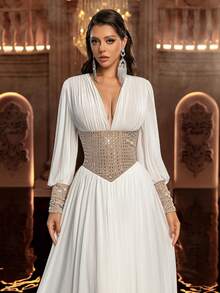 Glamrae 优雅简约弹力薄纱手工水晶长袖A字廓形婚纱，适合婚礼仪式、庆典、红毯、豪华招待会、户外森林海滩以及各种场合，例如新娘礼服、婚礼宾客礼服、正式礼服。 - 白色 - 查看 3