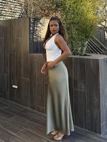 Tyla Gomez Se-Hore 时尚女式弹力缎面长裙，适合所有季节 - 墨綠色 - 查看 4