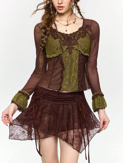 Fairycore Top aderente da donna con maniche lunghe, con applicazioni in pizzo e volant in stile fiabesco