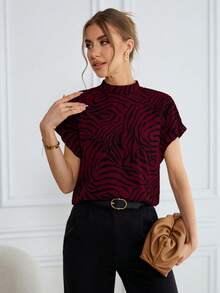 SHEIN Essnce Damen Zebra-Muster Lässig Stehkragen Kurzarm Bluse, vielseitig für den täglichen Gebrauch - Rot - Übersicht 3