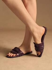 Rosivie Women's Fashion Versatile Tassel Twist Flat Sandals - Burgundy - View 8