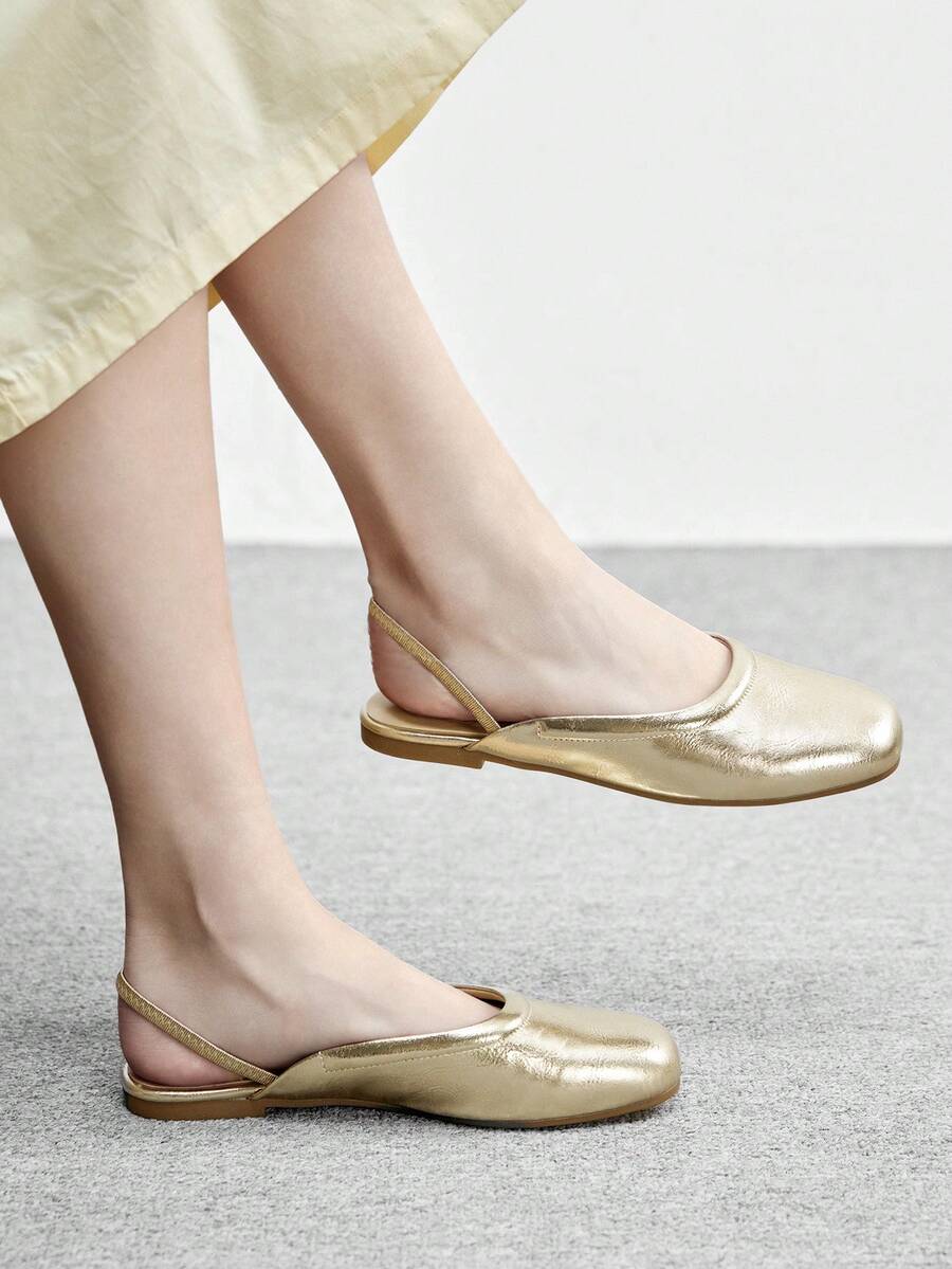 CUCCOO BIZCHIC 女士金属色休闲百搭平底鞋 - 金色 - 查看 1