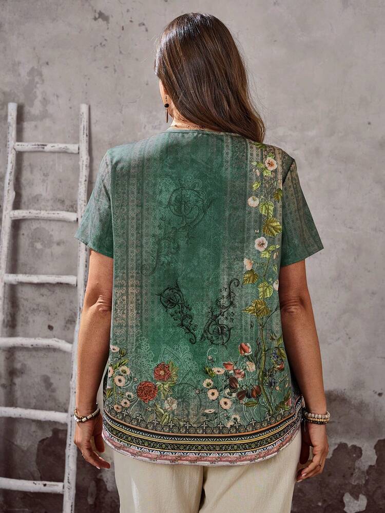 Plus Size V-Neck Ruched Summer Short Sleeve Casual Solidy Top,Country Casual Vacation,Simple And Fashionable For Everyday Wear