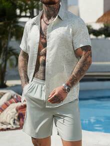 Manfinity RSRT 2pcs Men's Pagoda Print Short Sleeve Shirt Set, Summer - Mint Green - View 5