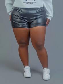 CurvyTilda Plus High Waist Roll Up Hem PU Leather Shorts - Black - View 3