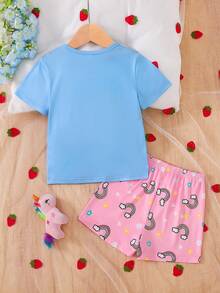 Conjunto de Pijama de Verão para Meninas Pequenas - Top de Manga Curta com Estampa de Coroa e Unicórnio em Azul Claro + Shorts com Estampa de Arco-íris e Nuvem Rosa, Estilo Princesa Fofo e Casual Solto, Roupa de Casa de Verão para Bebês com Estampa Fofa de Unicórnio Cartoon - Azul - Visão 2