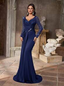 Aureia Elegante y lujoso traje de baño decorativo con parches de botones, perlas y lentejuelas, manga transparente de punto, falda de sirena fruncida, adecuado para boda, fiesta, vacaciones, vestido de gala (con mucho bordado) - Azul Marino - Ver 7