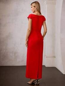 MOTF Soiréza SOLID SWEETHEART NECK FOLD PLEATED FITTED COCKTAIL DRESS - Red - View 4