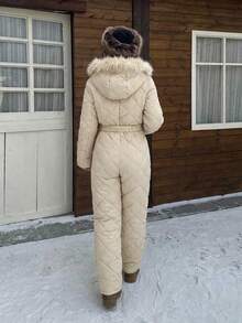 Muchica 白色毛绒帽和加厚连体衣，适合秋冬季雪地玩耍。 - 杏色 - 查看 2