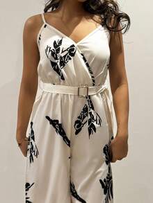 RebeccaVibe 女士简约印花连体裤，适合通勤和日常穿着 - 杏色 - 查看 3