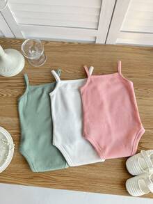 SHEIN 3件套新生男宝宝可爱夏季休闲针织荷叶边吊带连体衣套装 - 彩色 - 查看 2