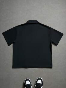 Manfinity Roghcode Men's Cross Print Zip Collar Short Sleeve Shirt - Black - View 2