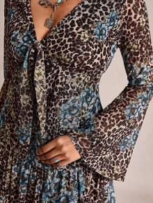 SHEIN LUNE 大码女式休闲佩斯利花纹拼接喇叭袖连衣裙，适合度假、沙滩、休闲穿着，波西米亚风，西式女装 - 彩色 - 查看 6