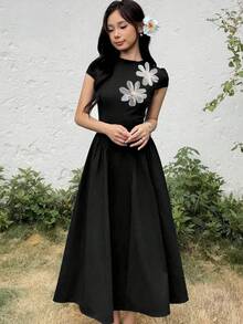 SHEIN 少女休闲简约舒适收腰纯色连衣裙 - 黑色 - 查看 3