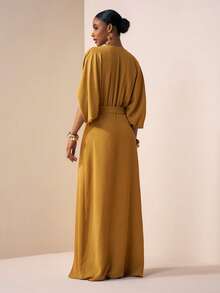 Zivah 2026春夏新款音乐节、复活节、圣帕特里克节、情人节、约会、西部风、游牧风、生日派对、毕业典礼、大学、学生、日常穿着、百搭基础款、休闲、度假、邮轮旅行、海滩、日光浴、爆款、街头风、婚礼宾客波西米亚风、通勤、早午餐、机场、派对、假日郊游、办公室着装 V领短袖亚麻长裙，腰部系带，金属装饰，开衩，飘逸，黄绿色 - 芥末黃 - 查看 2