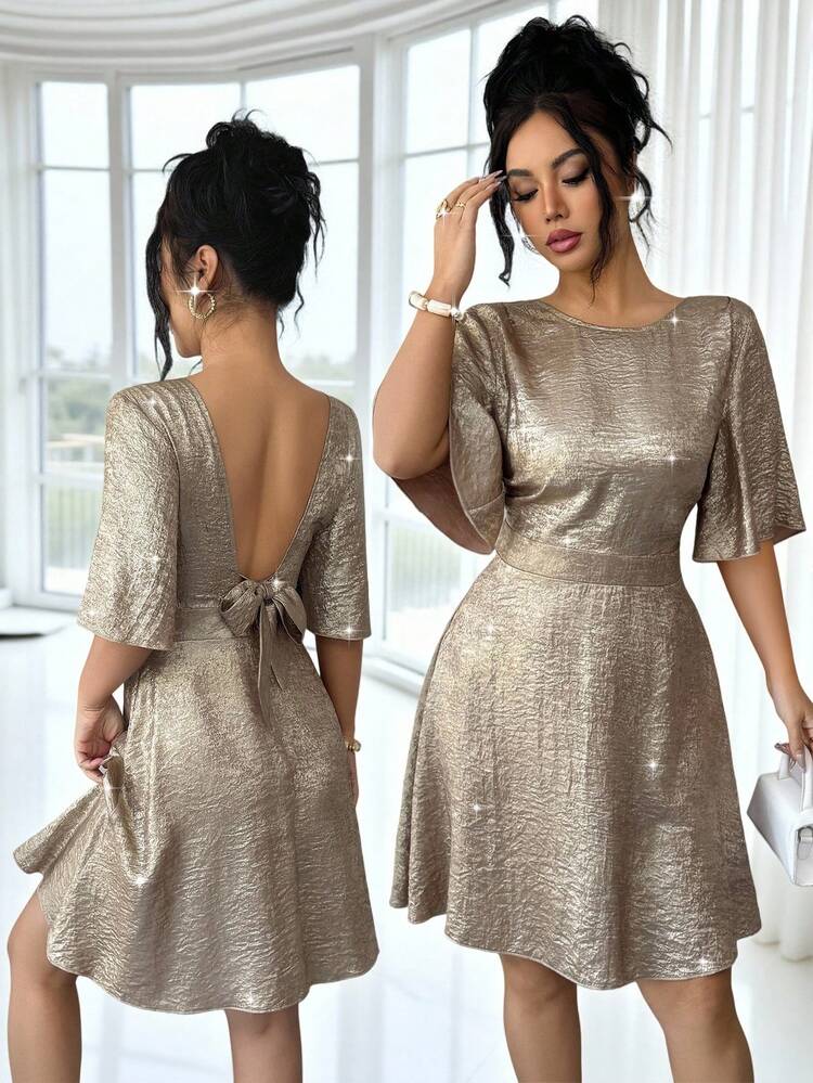 SHEIN Raffinéa Vestido corto elegante de mujer con espalda hueca, mangas con volantes y cintura ceñida, adecuado para salidas y citas, primavera/verano - Dorado - Añade 5