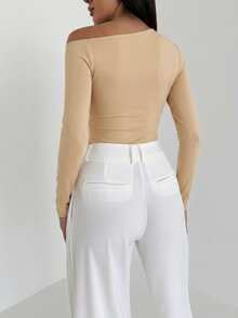 Aloruh Women's Autumn/Winter Metallic Decor Oblique Shoulder Fitted T-Shirt - Khaki - View 2