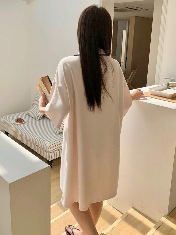 Dazy Plus Plus Size Autumn Comfortable Cat Embroidery Front Button Loose Nightgown