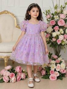 Glamorique Kids 可爱女童紫色心形领口网纱花卉刺绣中长派对连衣裙，泡泡袖拉链设计，女童公主裙，夏季新款SS26时尚，柔软舒适，连衣裙，优雅高贵的刺绣连衣裙，奢华派对礼服，适合表演和特殊场合，花童，小公主裙，白色底绿色叶子粉色花朵刺绣网纱，白色薄纱，泡泡袖，生日派对，婚礼庆典，花卉图案 - 紫色 - 查看 7