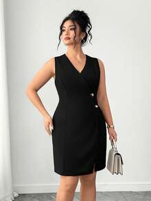 SHEIN Elenzya Đầm xẻ tà thanh lịch, tối giản, cỡ lớn dành cho mùa hè, với điểm nhấn là hàng cúc. - màu đen - Xem 1