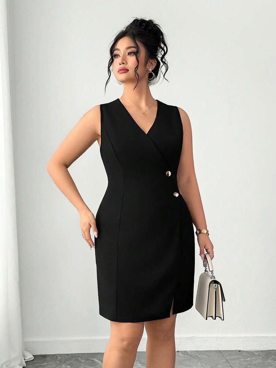 SHEIN Elenzya Đầm xẻ tà thanh lịch, tối giản, cỡ lớn dành cho mùa hè, với điểm nhấn là hàng cúc. - màu đen - Xem 1