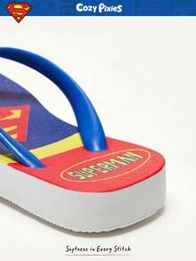 SUPERMAN X Cozy Pixies 1 Pair Summer Print Non-Slip Breathable Round Toe Flip Flops Toddler/Kids Beach Sandals - Blue - View 5