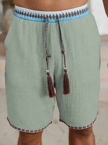 Genlund Quần short nam phong cách bohemian cổ điển, thích hợp mặc hàng ngày đi biển, được làm từ chất liệu giả lanh có họa tiết và dây đai, có thắt lưng co giãn, hoàn hảo cho kỳ nghỉ ở bãi biển Hawaii, các lễ hội âm nhạc và mặc hàng ngày, cũng là một món quà tuyệt vời cho bạn trai hoặc chồng của bạn. Quần short nam mùa hè có dây rút và tua rua, trang phục mùa hè cho nam, quần short nam, vải lanh mùa hè - Màu xanh lục của thợ săn - Xem 3