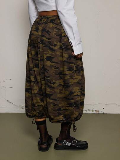 COUREZ Spodnie dresowe Baggy Barrel Camo / Ubrania na wiosnę Y2K dla kobiet Urocze szorty dla kobiet Stroje na wyjścia, imprezy, festiwale, szorty letnie, stroje letnie