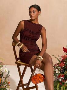 Zivah Đầm dự tiệc mùa xuân/hè 2026, phong cách lễ hội âm nhạc mới, lễ Phục sinh, miền Tây hoang dã, thích hợp cho tiệc sinh nhật, lễ hội, tiệc chiêu đãi trang trọng, dạ hội, đi làm, thường ngày, tinh tế, tối giản, phong cách đường phố. Đầm ngắn ôm sát không tay, xếp ly ở ngực và xoắn eo dành cho nữ. - Cà phê nâu - Xem 6