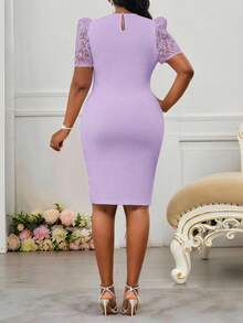 Fleurora 春夏优雅通勤办公白色针织领口铅笔裙荷叶袖撞色蕾丝中长短袖大码连衣裙女装夏季服装女装夏季连衣裙女装优雅女装办公服装女装夏季办公连衣裙 - 紫色 - 查看 2