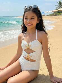 SHEIN 少女度假V领露背系带花卉金属扣白色针织纹理修身连体泳衣 - 白色 - 查看 6